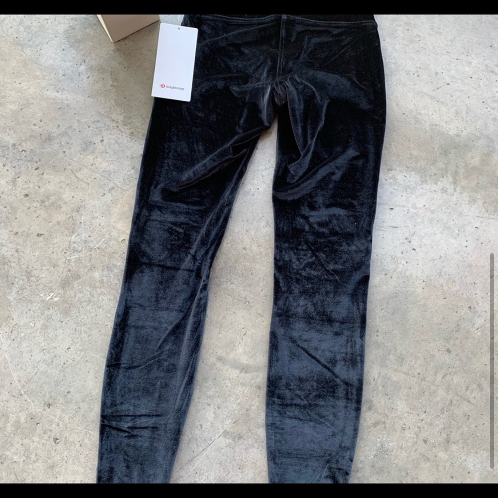 Lululemon Wunder Lounge HR 28” black - Picture 7 of 9